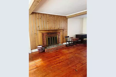 1118 Pleasant St, Bridgewater, MA 02324 - Photo 9