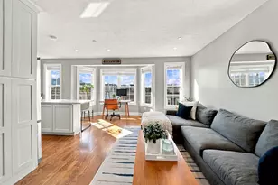 194 K St, Boston, MA 02127 - Photo 3