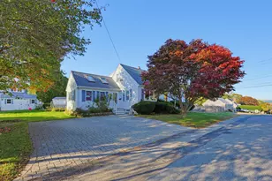35 Matthies St, Beverly, MA 01915 - Photo 1
