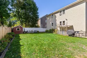 119 Waverley St, Belmont, MA 02478 - Photo 17