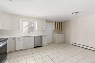 119 Waverley St, Belmont, MA 02478 - Photo 3