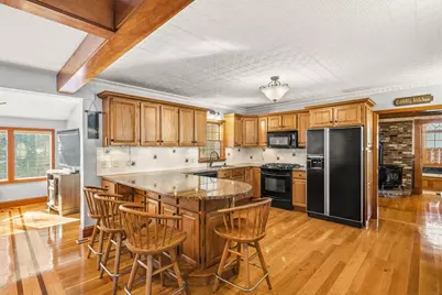 179 Vernon St, Rockland, MA 02370 - Photo 5