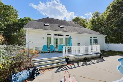 428 Elmwood St, North Attleboro, MA 02760 - Photo 29