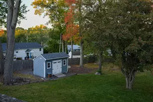 30 Yale Dr, Milford, MA 01757 - Photo 35