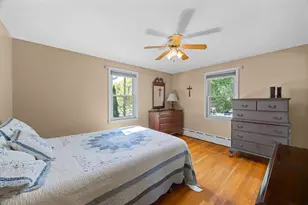 26 Crowningshield Rd, Worcester, MA 01604 - Photo 17