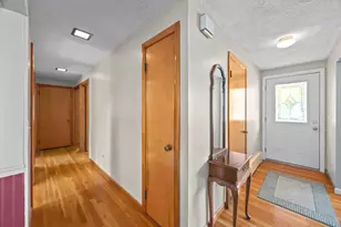26 Crowningshield Rd, Worcester, MA 01604 - Photo 19