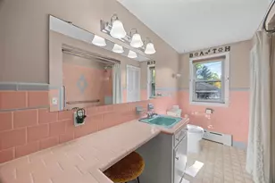 26 Crowningshield Rd, Worcester, MA 01604 - Photo 13