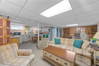 26 Crowningshield Rd, Worcester, MA 01604 - Photo 27