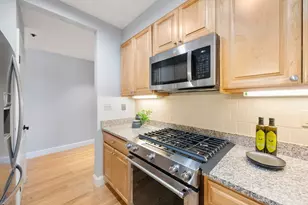 1723 Washington St, Boston, MA 02118 - Photo 9