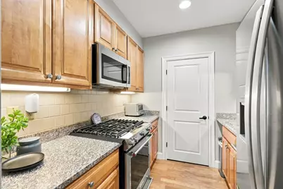 1723 Washington St. #411, Boston, MA 02118 - Photo 5
