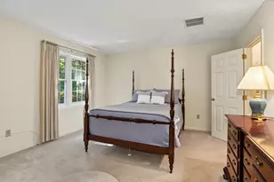 153 Laurelwood Dr, Hopedale, MA 01747 - Photo 25