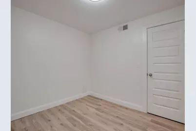 14 William St #2, Worcester, MA 01609 - Photo 11