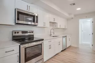 14 William St, Worcester, MA 01609 - Photo 1