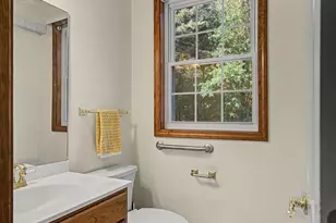 141 Pomeroy Meadow Rd, Southampton, MA 01073 - Photo 19