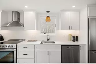 121 Central Ave, Salisbury, MA 01952 - Photo 5
