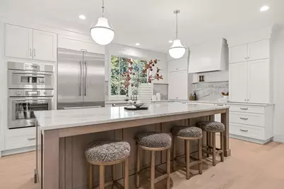 39 Macarthur Rd, Wellesley, MA 02482 - Photo 3