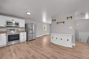 174 N Common, Westminster, MA 01473 - Photo 3