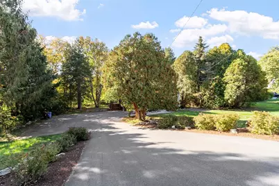 390 North Rd, Bedford, MA 01730 - Photo 31