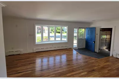 20 Faulkner St, Westport, MA 02790 - Photo 5