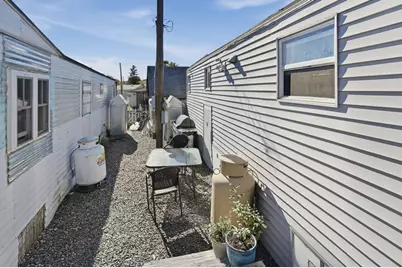 165 Turnpike Road #27, Westborough, MA 01581 - Photo 19