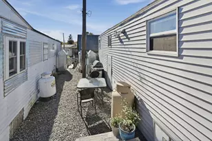 165 Turnpike Rd, Westborough, MA 01581 - Photo 19