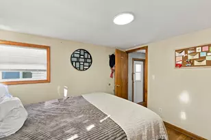 165 Turnpike Rd, Westborough, MA 01581 - Photo 11