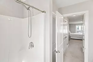 2 Mackenzie Wy, Haverhill, MA 01832 - Photo 29