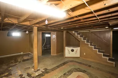 956 Granby Rd, Chicopee, MA 01020 - Photo 33
