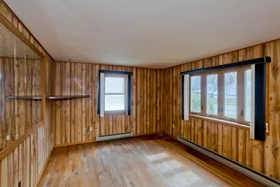 956 Granby Rd, Chicopee, MA 01020 - Photo 13