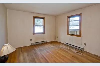 956 Granby Rd, Chicopee, MA 01020 - Photo 21