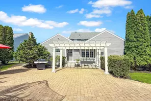 5 Swan Cir, Shrewsbury, MA 01545 - Photo 33