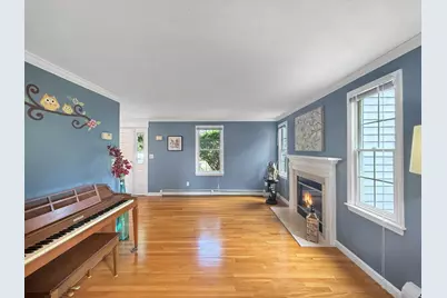 5 Swan Circle, Shrewsbury, MA 01545 - Photo 13