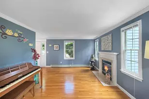 5 Swan Cir, Shrewsbury, MA 01545 - Photo 13