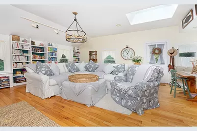 26 Millbrook Rd, Wayland, MA 01778 - Photo 7