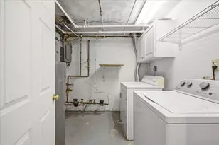 17 Madison Ave, Newton, MA 02460 - Photo 25