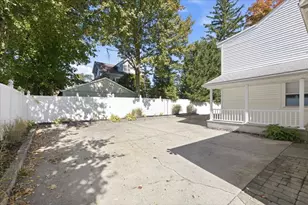 17 Madison Ave, Newton, MA 02460 - Photo 29