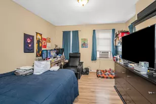 17 Auburn St, Lowell, MA 01852 - Photo 9