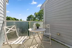 224 Florence St, Boston, MA 02131 - Photo 33