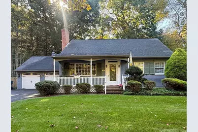 719 South Branch Parkway, Springfield, MA 01118 - Photo 1