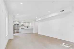 305 Chestnut Ave, Boston, MA 02130 - Photo 7