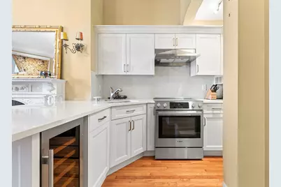 271 Dartmouth Street #3L, Boston, MA 02116 - Photo 7