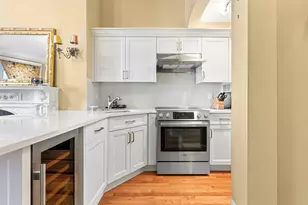 271 Dartmouth St, Boston, MA 02116 - Photo 7
