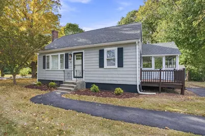 244 Mechanic St, Foxboro, MA 02035 - Photo 23