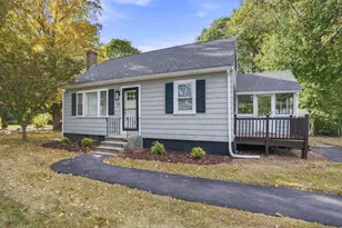 244 Mechanic St, Foxboro, MA 02035 - Photo 23