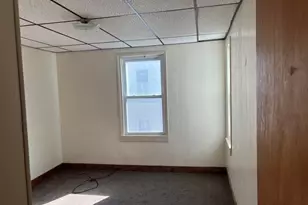 7 Sturgis St, Worcester, MA 01605 - Photo 9