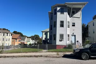 7 Sturgis St, Worcester, MA 01605 - Photo 3