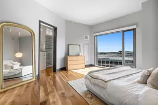 300 Pier 4 Blvd, Boston, MA 02210 - Photo 15