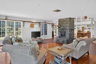 4 Garrett Way, Edgartown, MA 02539 - Photo 9
