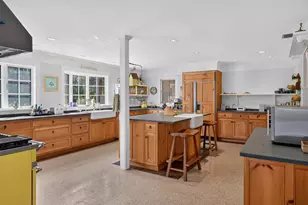 4 Garrett Way, Edgartown, MA 02539 - Photo 11