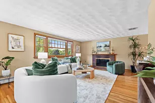 20 Woodchester Cir, Waltham, MA 02451 - Photo 3